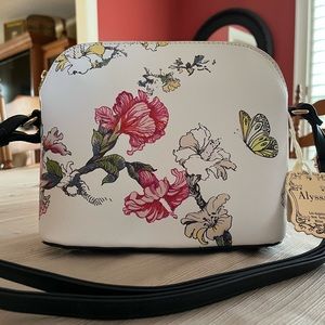 Alyssa Flowered crossbody bag